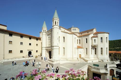 cascia (1)